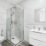 Апартаменты Venus 3 *